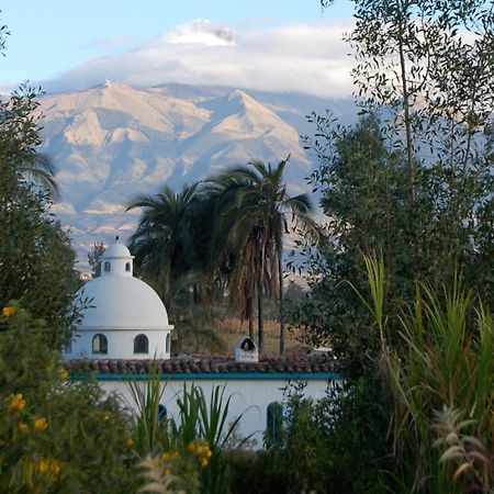 Las Palmeras Inn Otavalo Eksteriør billede