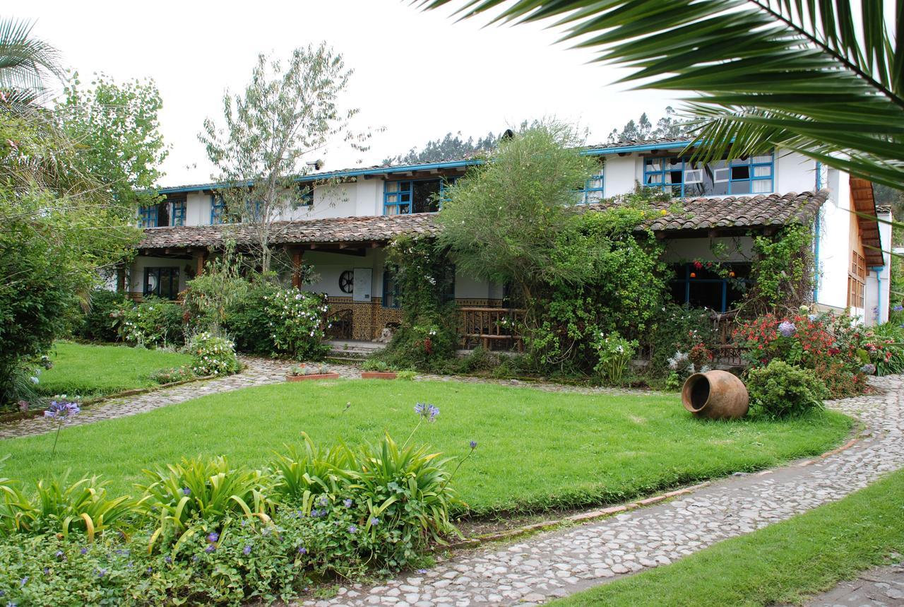 Las Palmeras Inn Otavalo Eksteriør billede