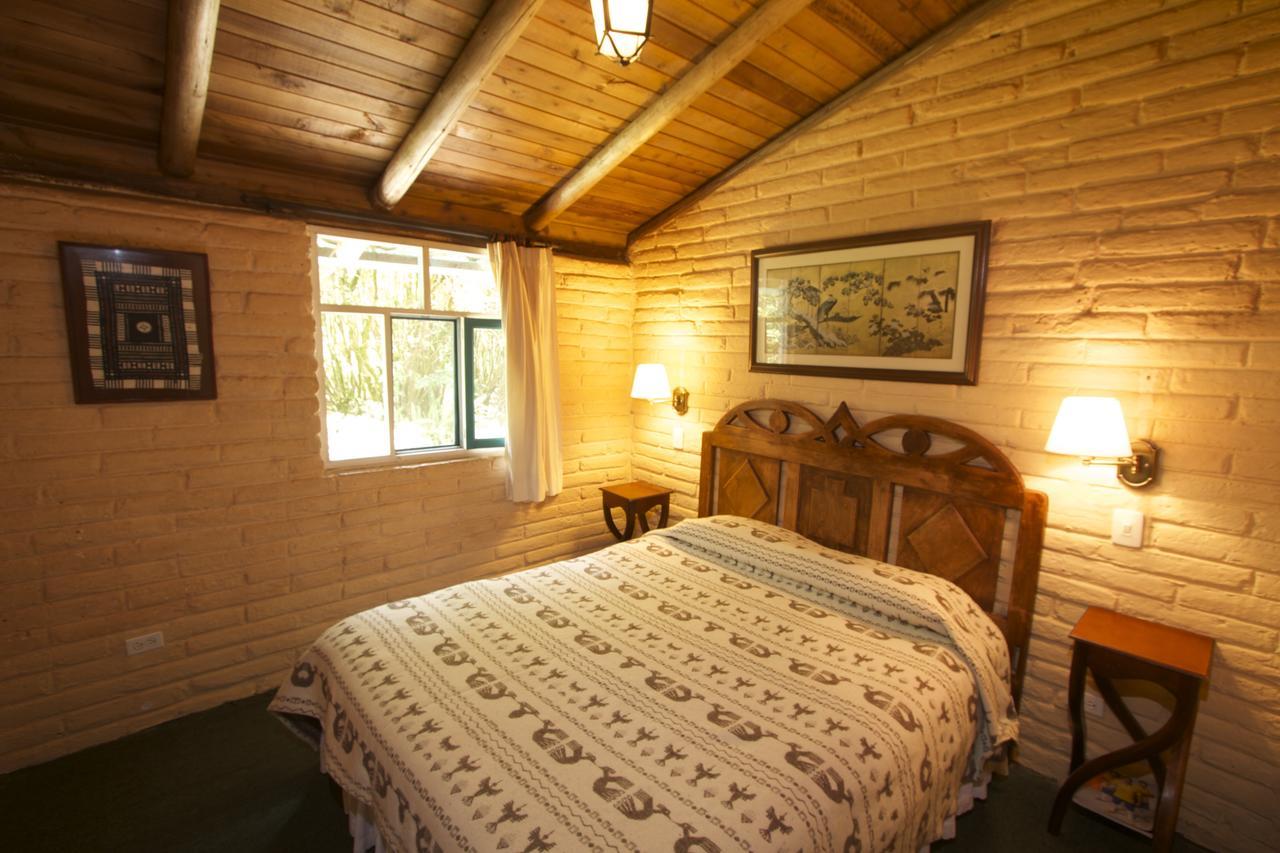 Las Palmeras Inn Otavalo Værelse billede